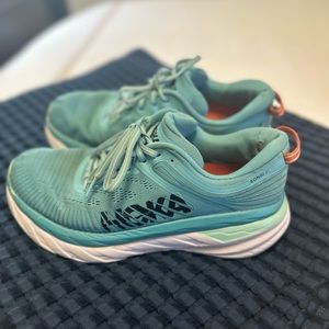 HOKA Bondi 7s- size 10